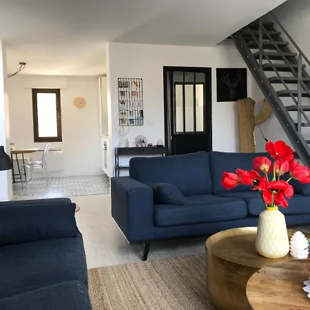 Duplex 3 Chambres アパート